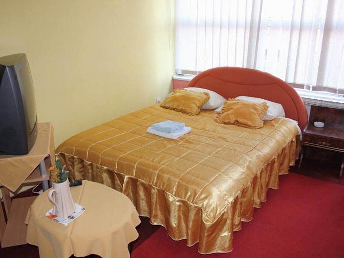 Jet Star Motel Zivinice Экстерьер фото